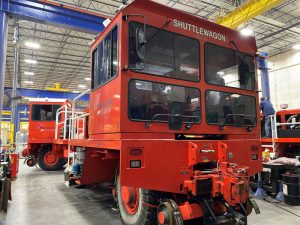 Used Railcar Movers - Featured Unit 6030 pic exterior front right - Shuttlewagon Mobile Railcar Movers