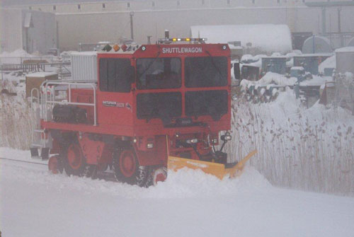 Shuttlewagon snow plow - Shuttlewagon Mobile Railcar Movers - Shuttlewagon Options